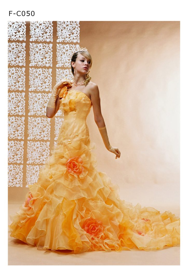 オレンジのマーメイドドレス