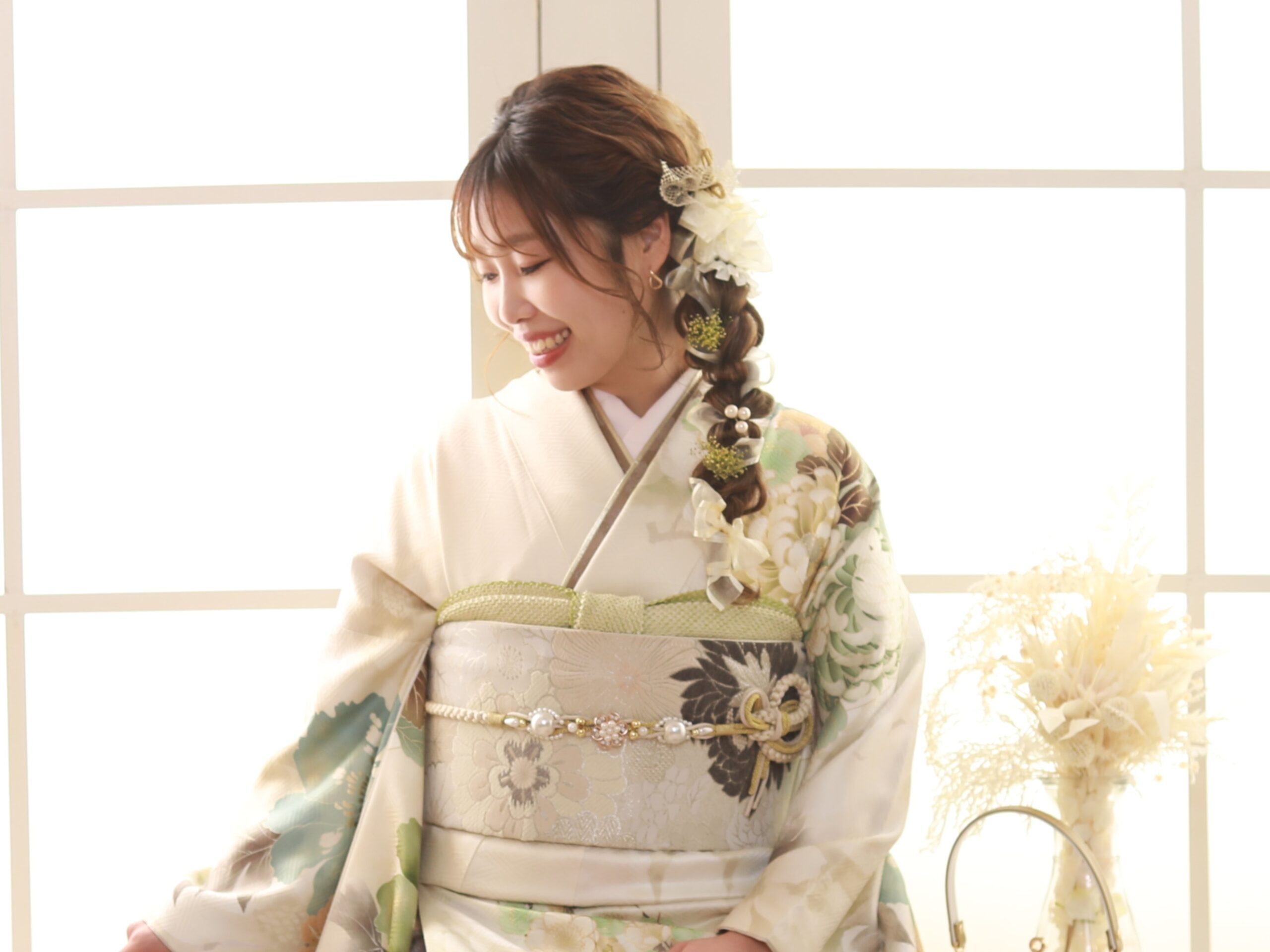 2025年成人前撮り人気ヘア3位あみこみおろしスタイルの画像