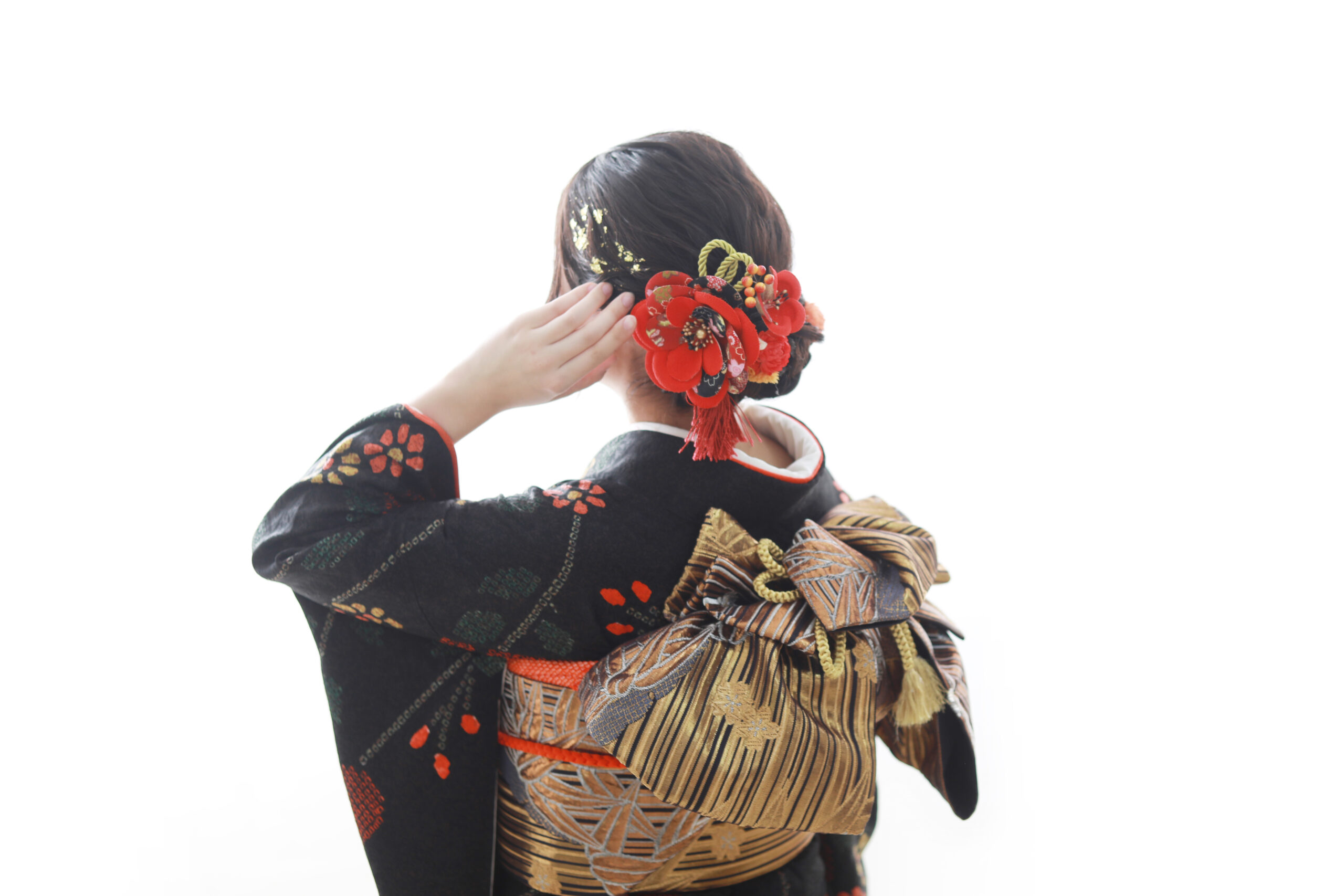 髪飾り・帯結びを写した成人式の前撮りオフショット画像
