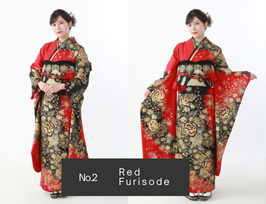 赤い振袖を着ている20歳女性