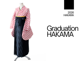 赤白の矢絣の着物に黒の卒業袴